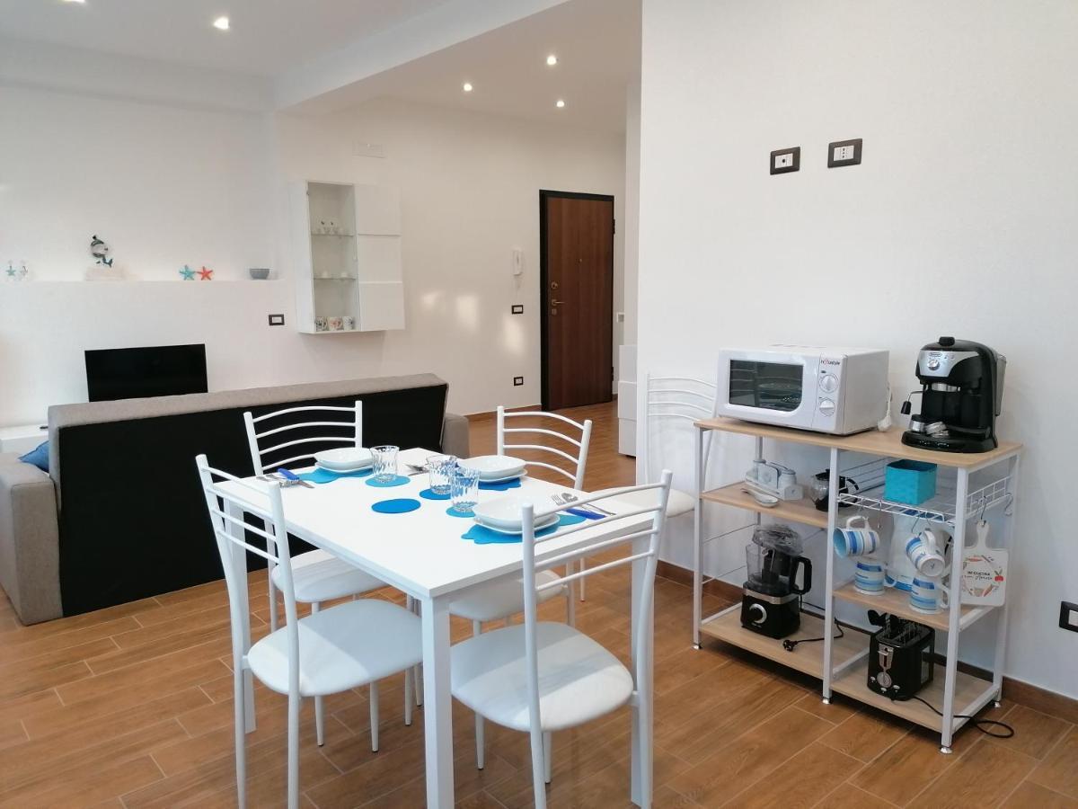 Momaliar House